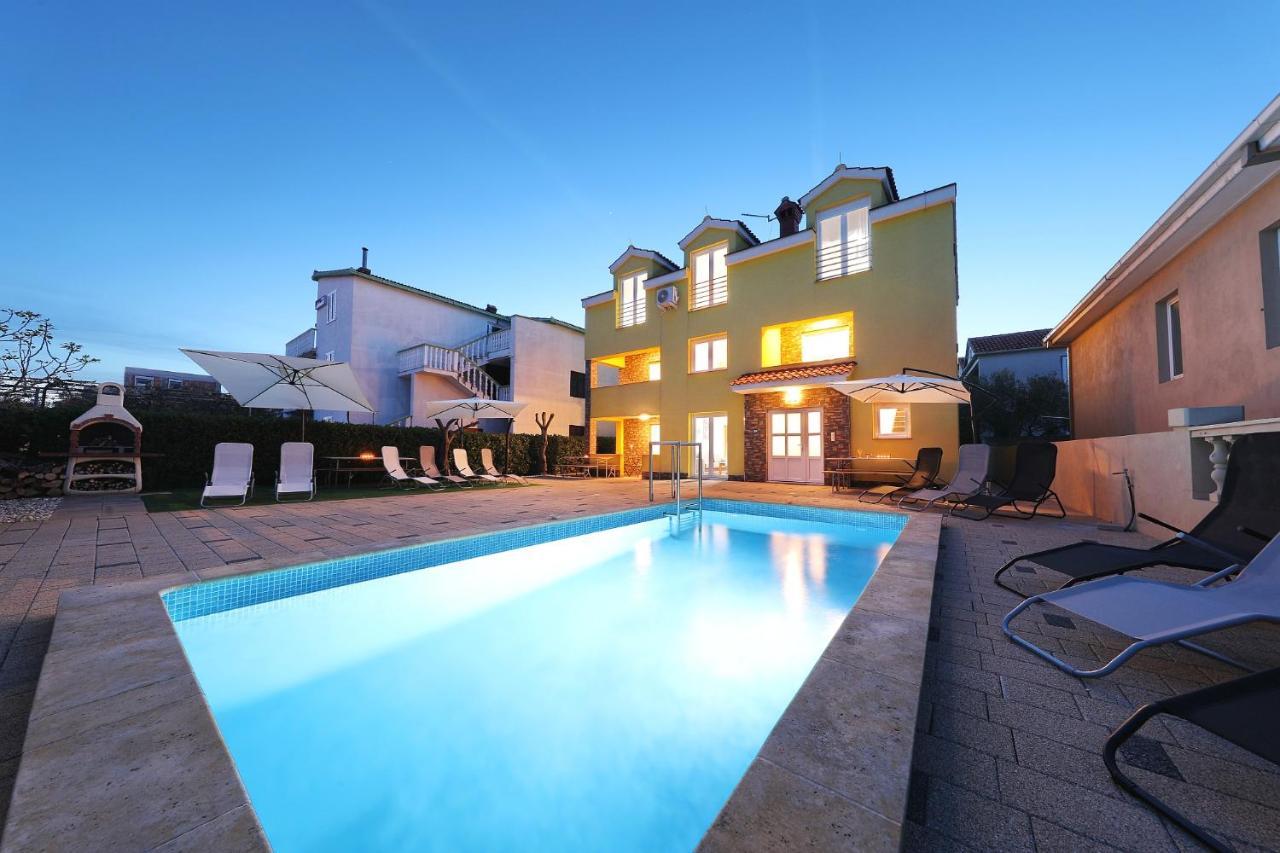 Apartments Oliva Vrsi Esterno foto